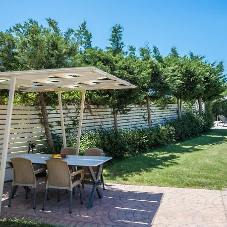 Liostasi Villa Halikounas