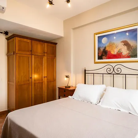 Liostasi * Halikounas