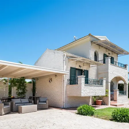 Liostasi Villa
