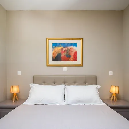 Liostasi וילה Halikounas